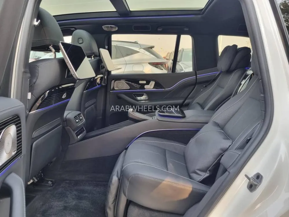 Mercedes Benz GLS 2022 for Sale in Dubai Image-11