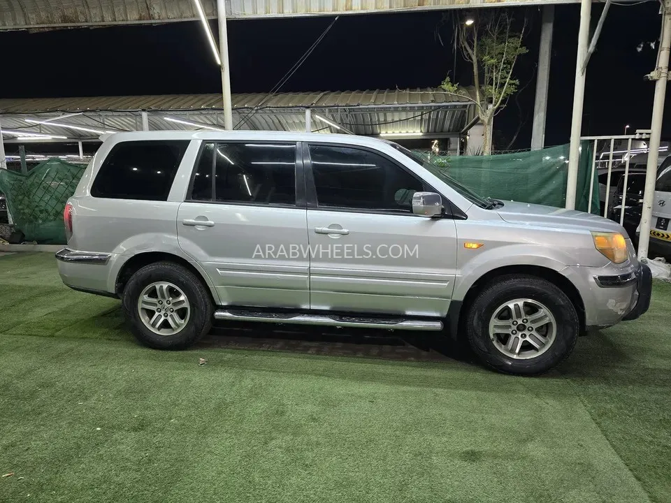 Honda HR-V 2008 for Sale in Ajman Image-8