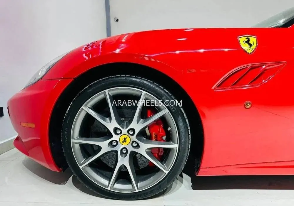 Ferrari California 2013 for Sale in Dubai Image-3