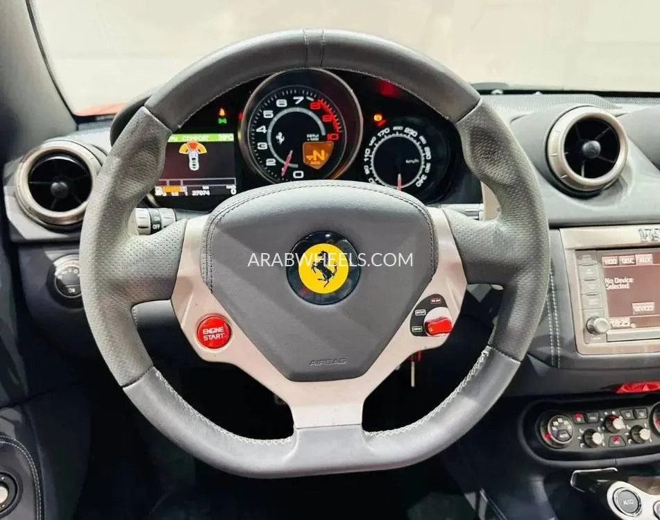 Ferrari California 2013 for Sale in Dubai Image-10