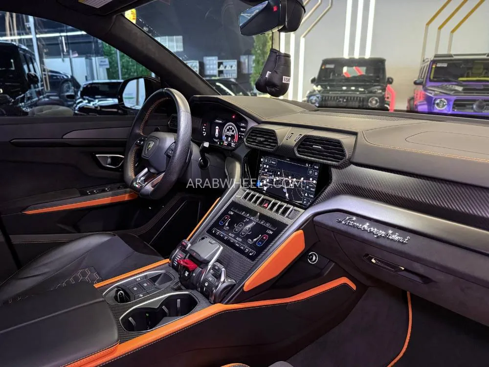 Lamborghini Urus 2021 for Sale in Dubai Image-8