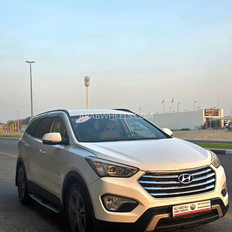Hyundai Santa Fe 2014 for Sale in Sharjah Image-3