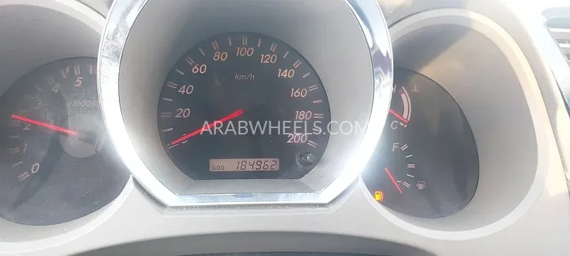 Toyota Fortuner 2011 for Sale in Dubai Image-8