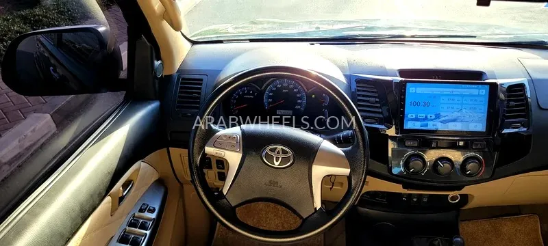 Toyota Fortuner 2015 for Sale in Dubai Image-8