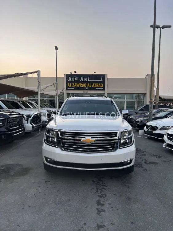Chevrolet Tahoe 2018 for Sale in Sharjah Image-2