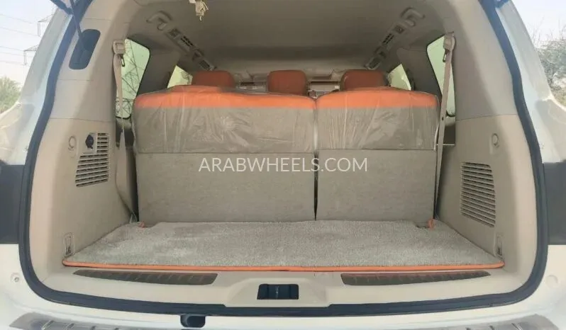 نيسان باترول 2016 for Sale in الشارقة Image-16