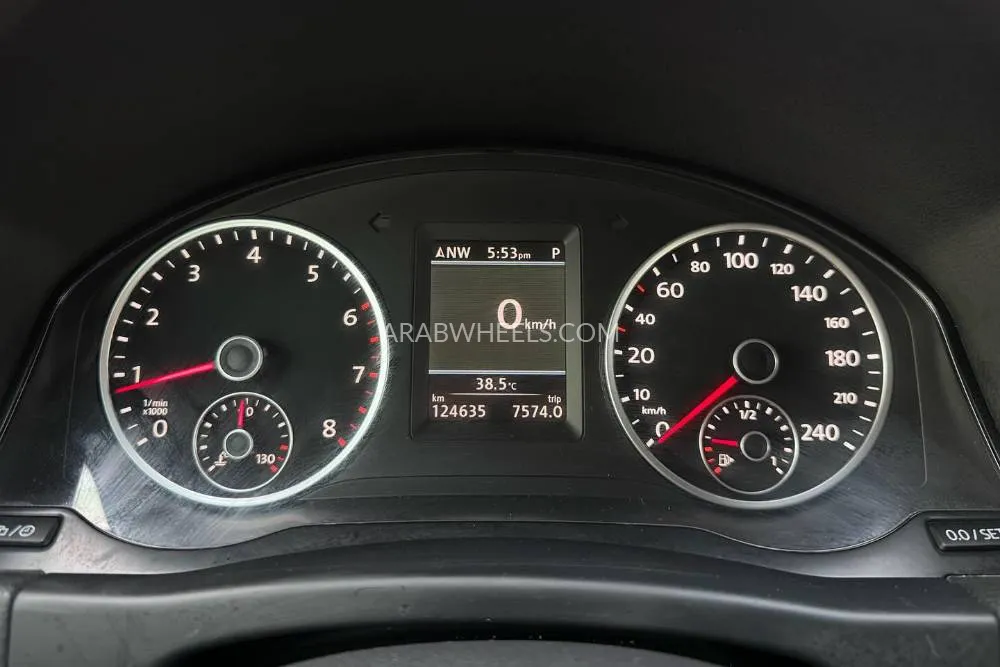Volkswagen Tiguan 2013 for Sale in Dubai Image-8