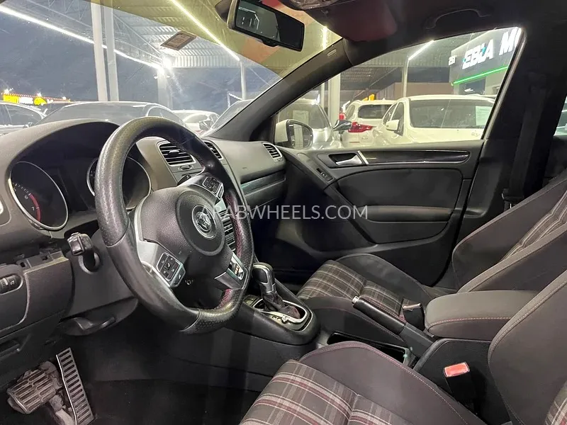 Volkswagen Golf GTI 2013 for Sale in Ajman Image-4