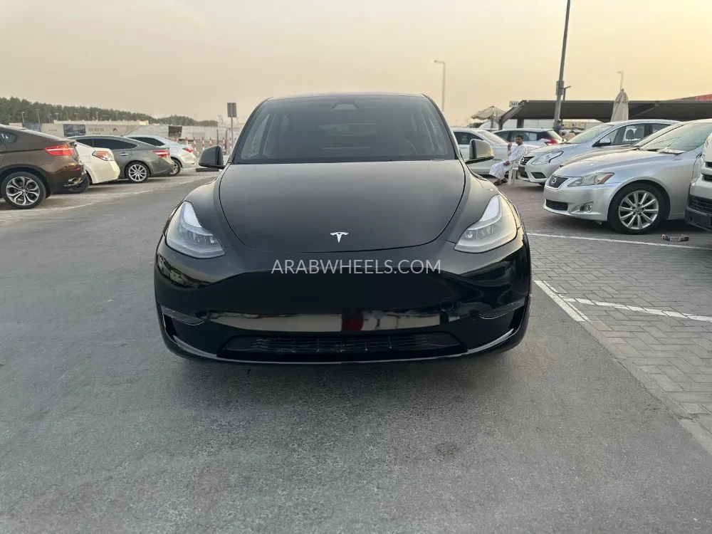Tesla Model Y 2024 for Sale in Sharjah Image-2