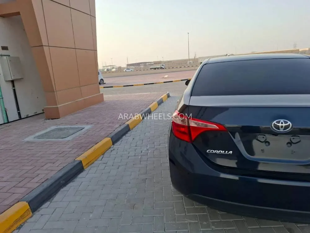 Toyota Corolla 2019 for Sale in Ajman Image-14