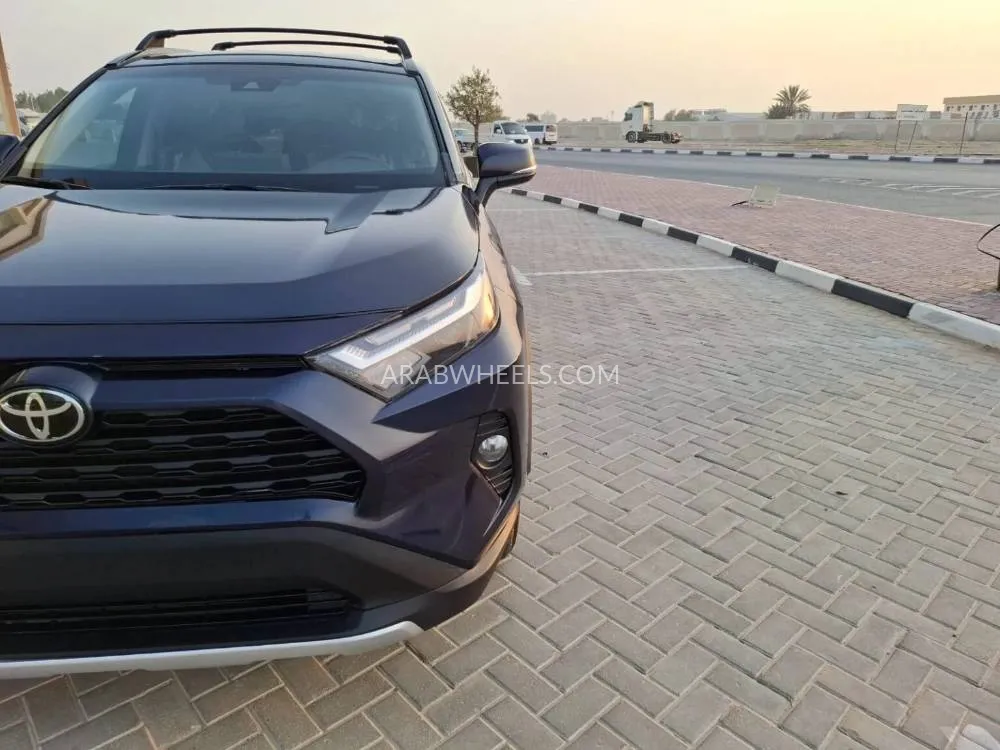 Toyota Rav4 2023 for Sale in Ajman Image-5