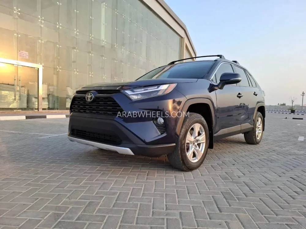 Toyota Rav4 2023 for Sale in Ajman Image-7