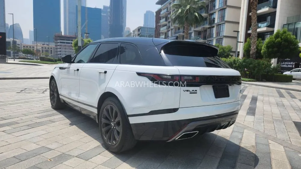 Land Rover Range Rover Velar 2018 for Sale in Dubai Image-7