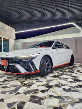 Hyundai Elantra 2024