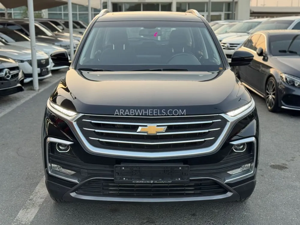 Chevrolet Captiva 2022 for Sale in Dubai Image-2