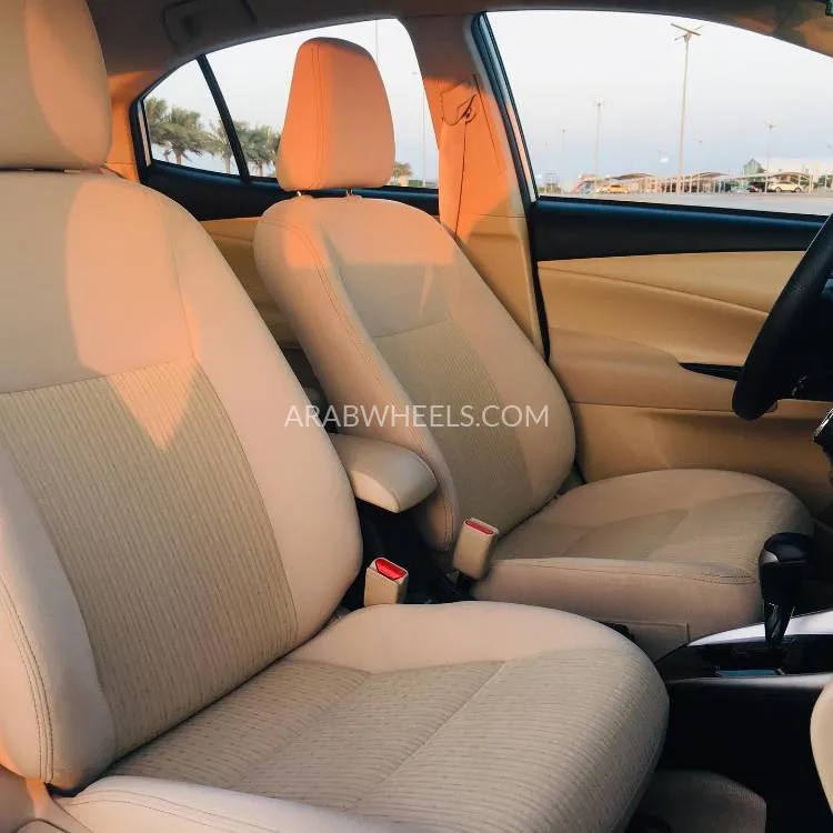 Toyota Yaris 2019 for Sale in Ajman Image-7