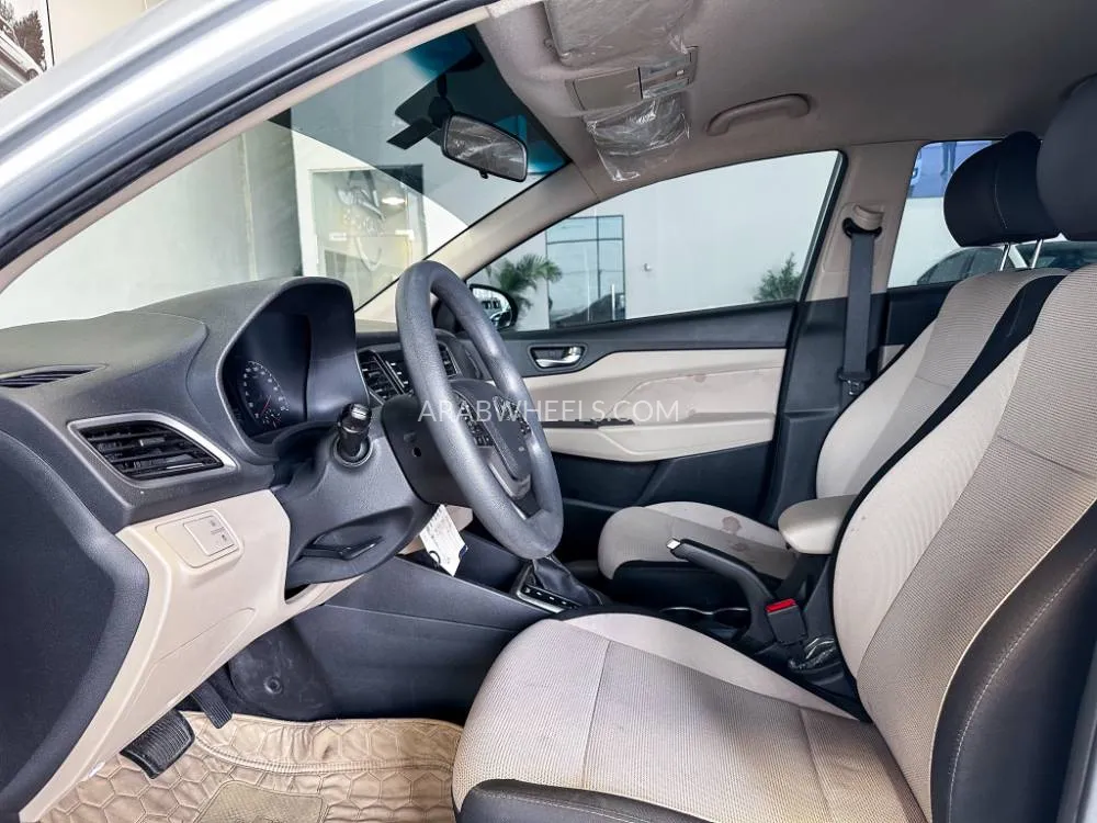 Hyundai Accent 2023 for Sale in Dubai Image-14