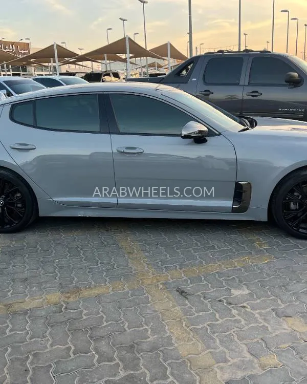 كيا ستينجر 2020 for Sale in الشارقة Image-4