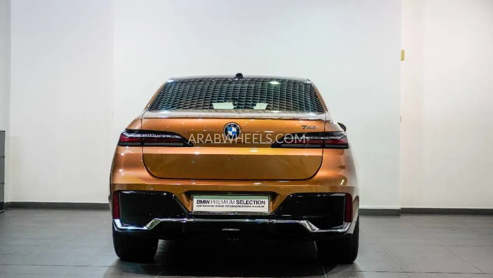 BMW 7 series 2024 for Sale in Abu Dhabi Image-16