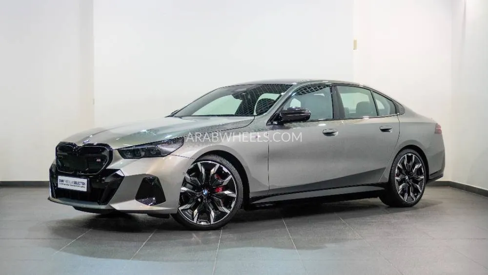 BMW i5 2024 for Sale in Abu Dhabi Image-2