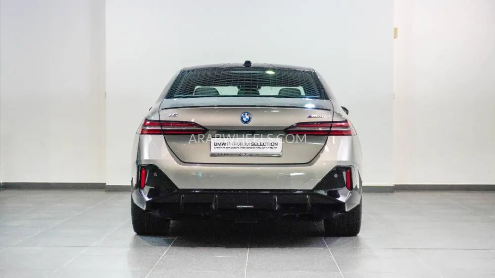 BMW i5 2024 for Sale in Abu Dhabi Image-14