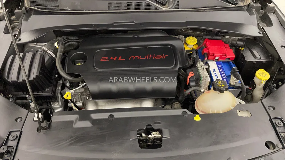 جيب كومباس 2019 for Sale in دبي Image-9