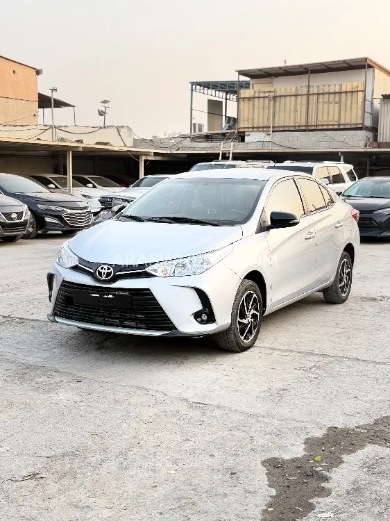 Toyota Vios 2021 for Sale in Sharjah Image-3