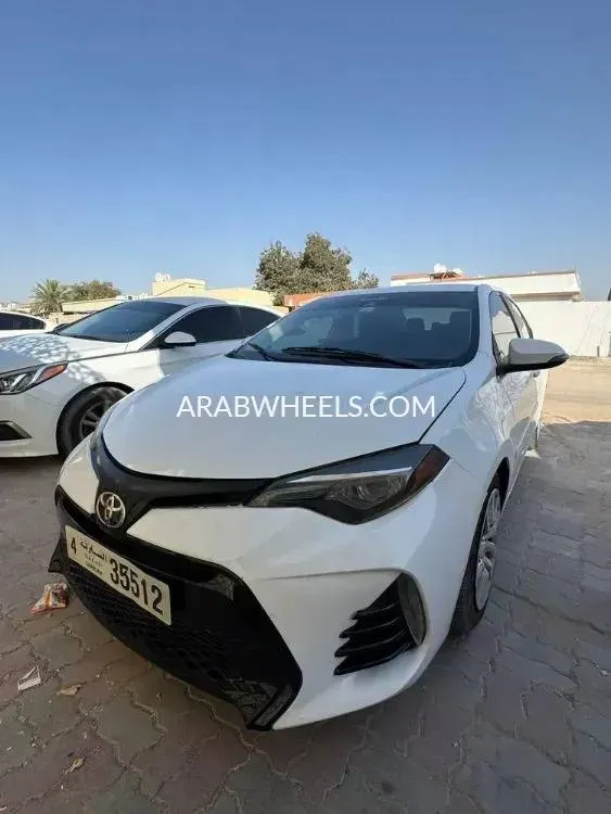Toyota Corolla 2018 for Sale in Ajman Image-1