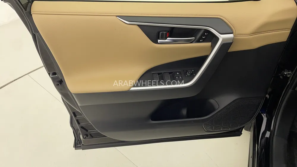 Toyota Rav4 2024 for Sale in Dubai Image-19