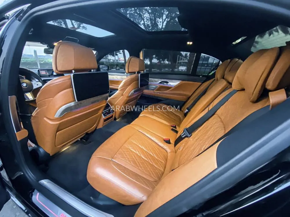 BMW 7 series 2021 for Sale in Dubai Image-10