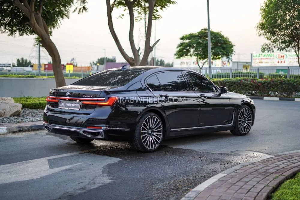 BMW 7 series 2021 for Sale in Dubai Image-12