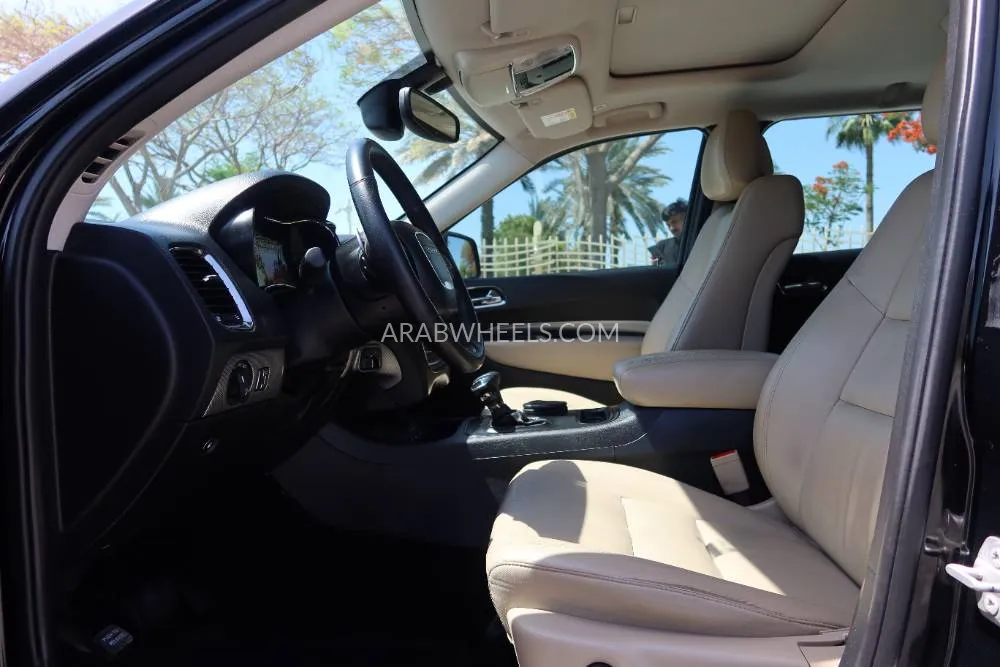 Dodge Durango 2019 for Sale in Dubai Image-16