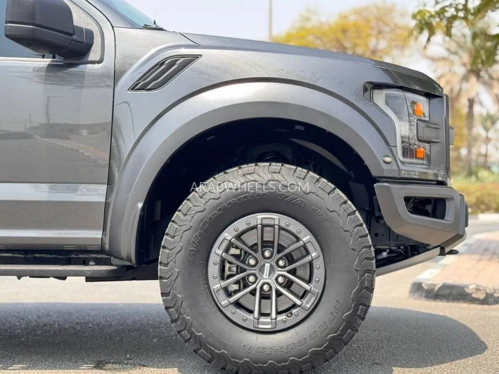 Ford F 150 2020 for Sale in Dubai Image-20