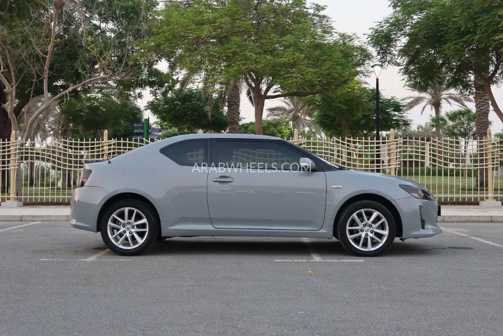 Toyota Zelas 2014 for Sale in Dubai Image-5