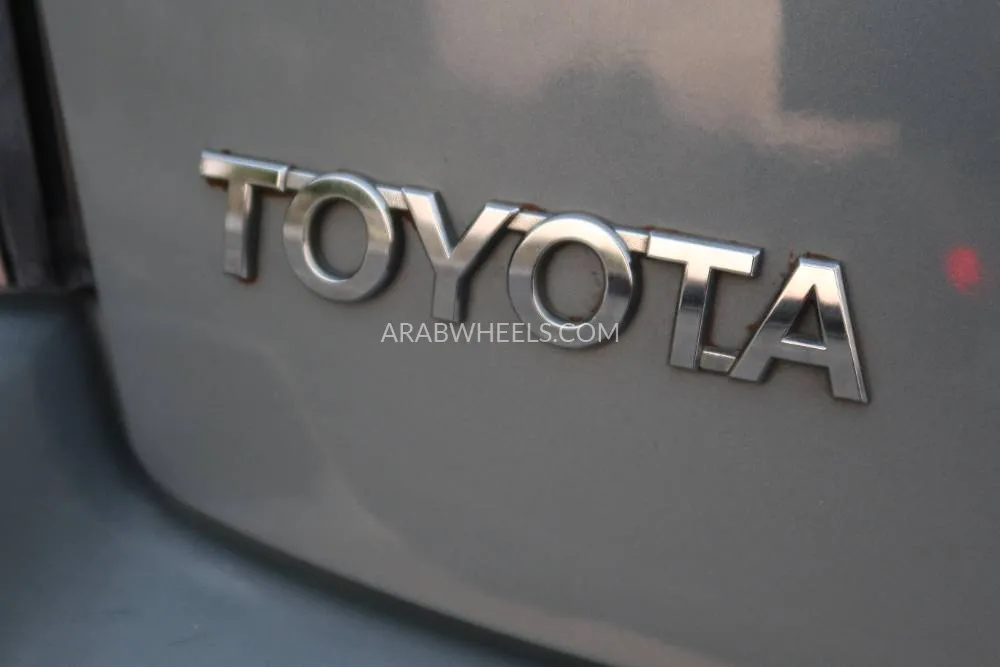 Toyota Zelas 2014 for Sale in Dubai Image-17