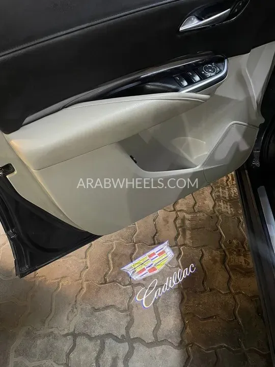 Cadillac XT4 2021 for Sale in Ajman Image-4