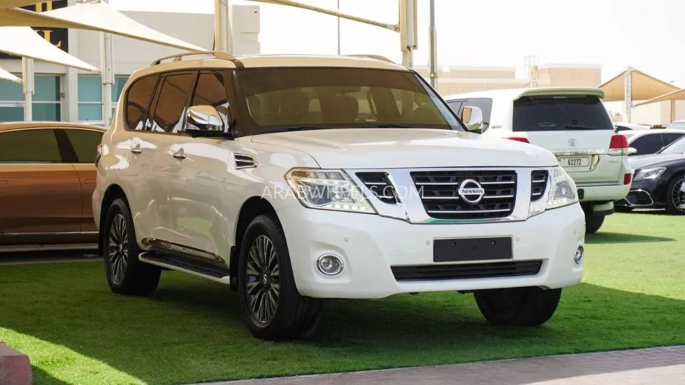 نيسان باترول 2016 for Sale in الشارقة Image-1