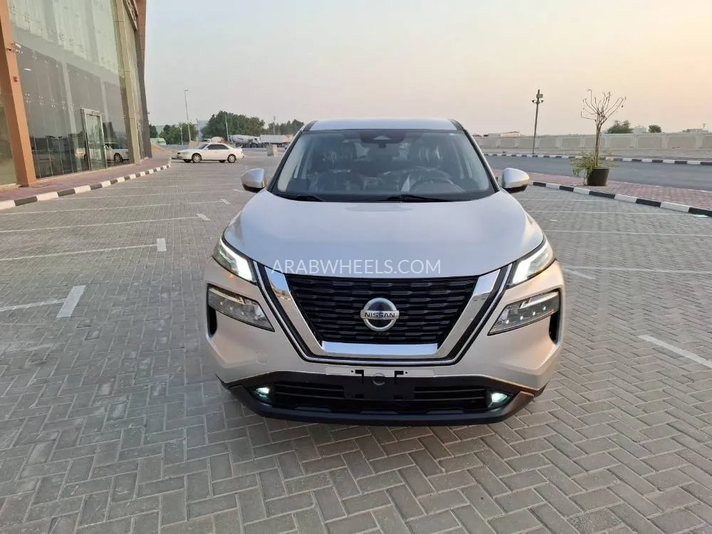 Nissan Rogue 2021 for Sale in Ajman Image-4