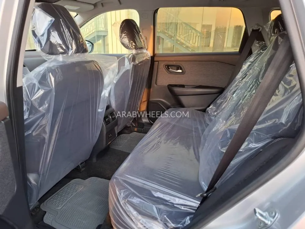 Nissan Rogue 2021 for Sale in Ajman Image-13