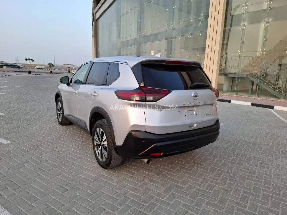 Nissan Rogue 2021 for Sale in Ajman Image-15