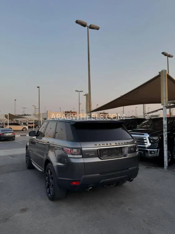 Land Rover Range Rover Sport 2015 for Sale in Sharjah Image-8