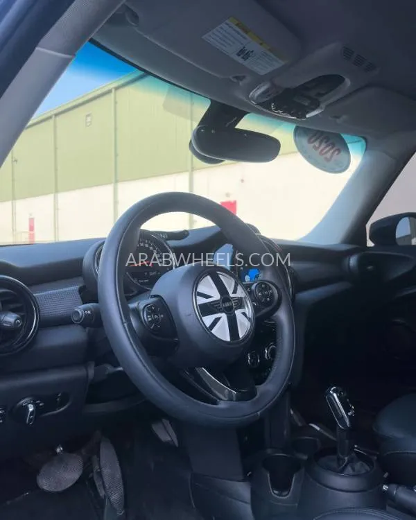 ميني كوبر 2020 for Sale in أم القيوين Image-5