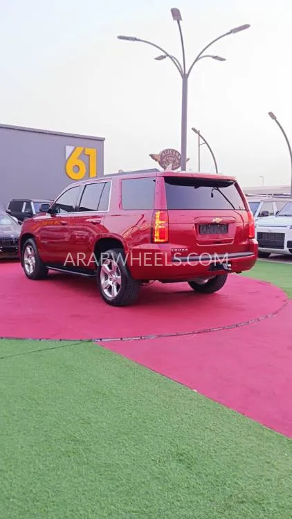 Chevrolet Tahoe 2015 for Sale in Ajman Image-12