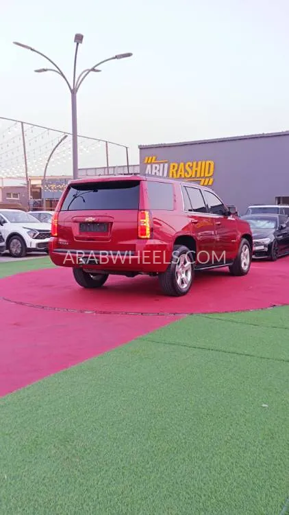 Chevrolet Tahoe 2015 for Sale in Ajman Image-14