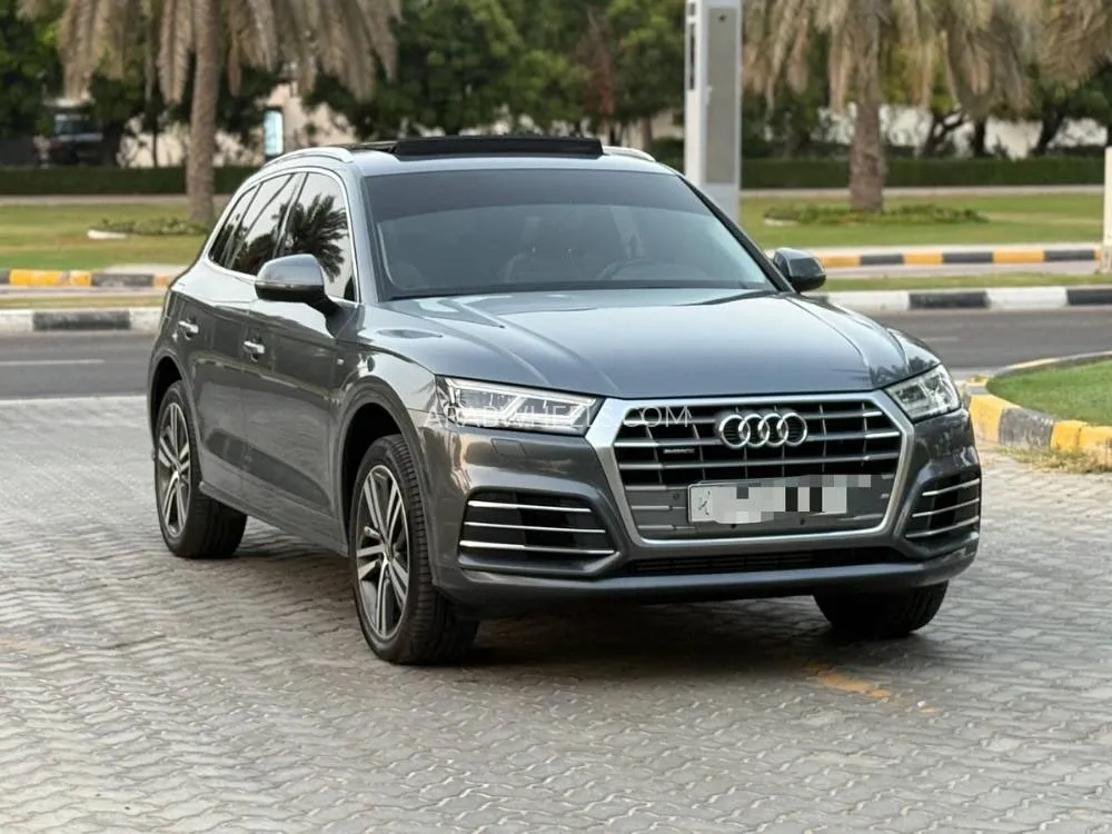 Audi Q5 2019 for Sale in Sharjah Image-1