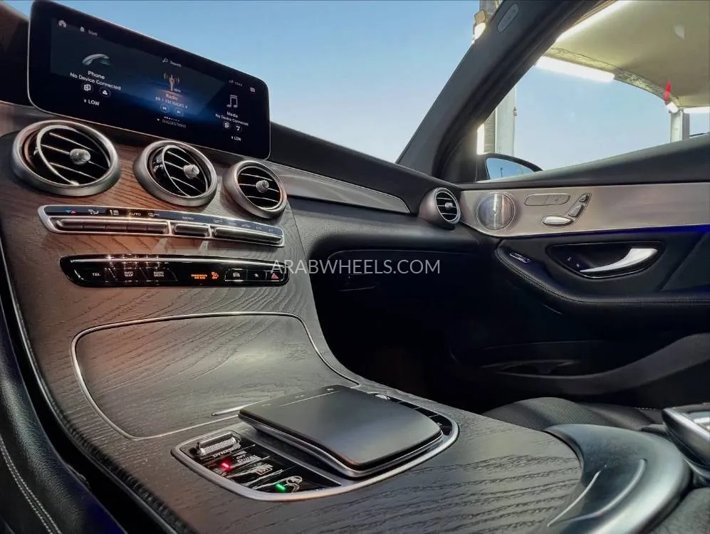 Mercedes Benz GLC Class 2021 for Sale in Sharjah Image-7