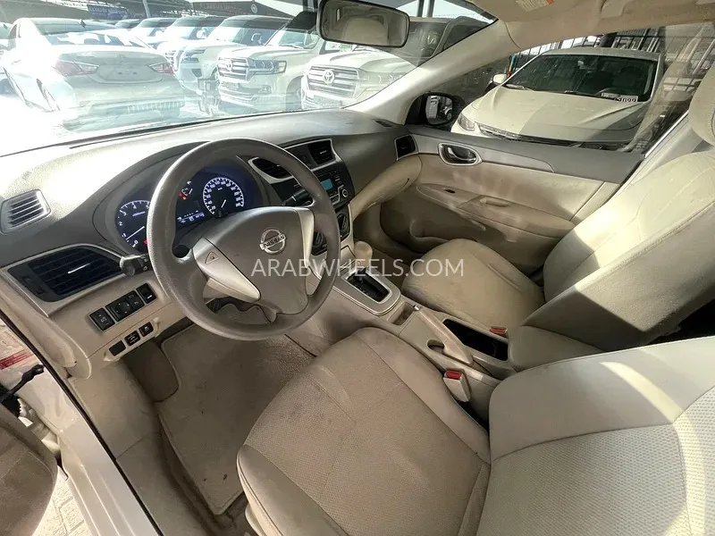 Nissan Sentra 2019 for Sale in Dubai Image-5