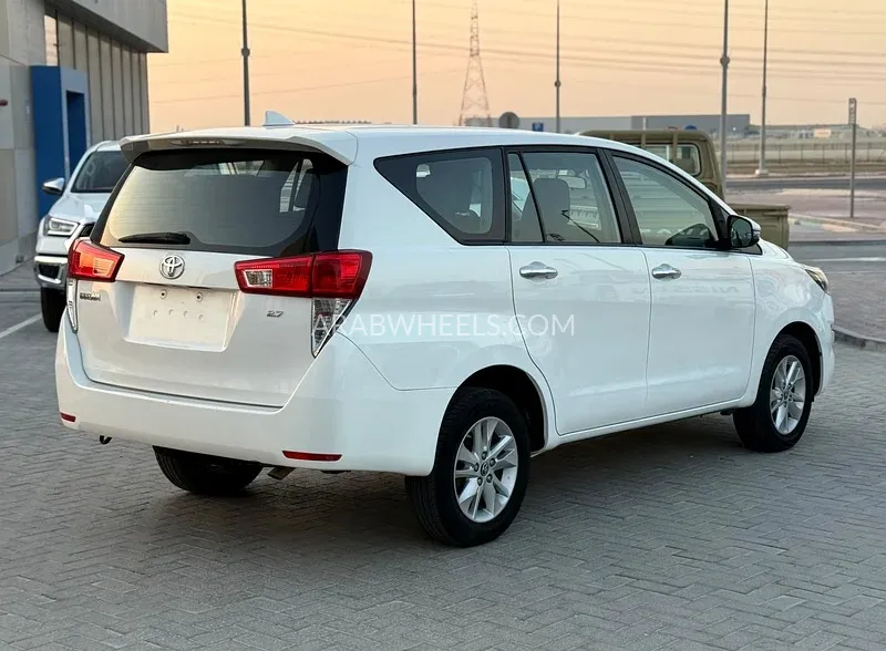 Toyota Innova 2020 for Sale in Abu Dhabi Image-12