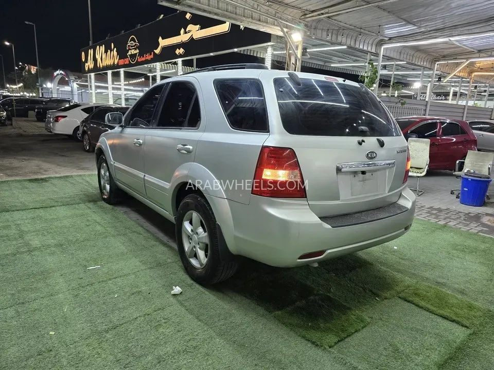 Kia Sorento 2008 for Sale in Ajman Image-7