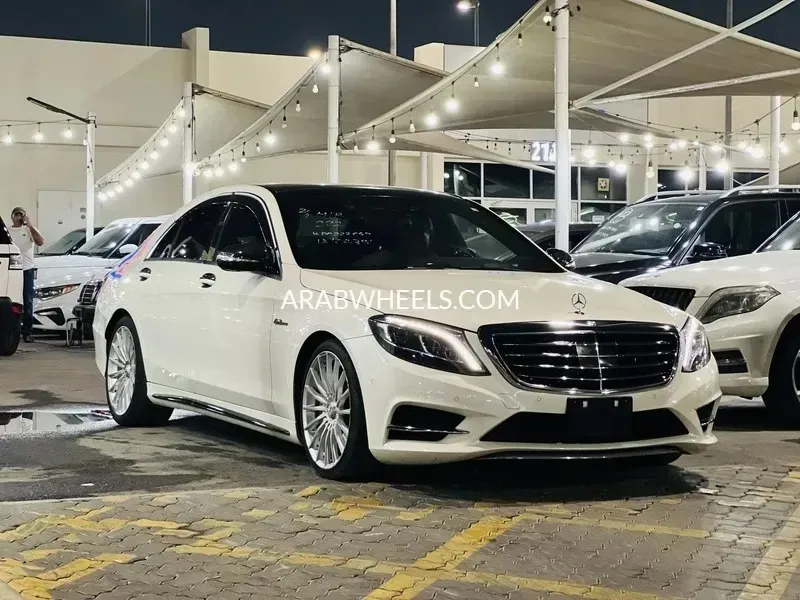 Mercedes Benz S Class 2015 for Sale in Sharjah Image-1